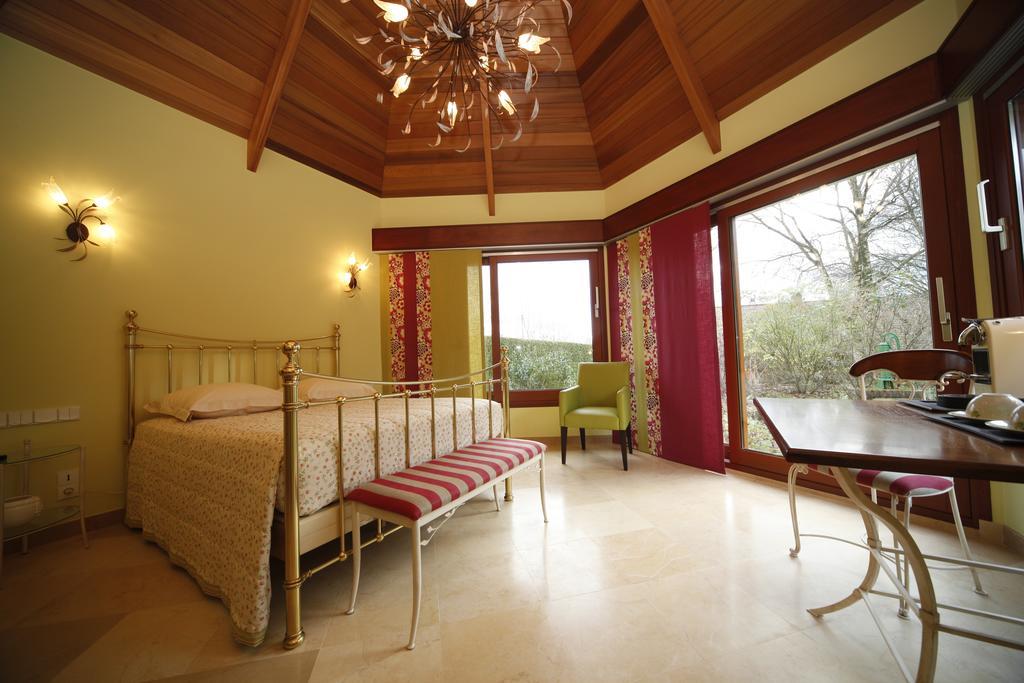 Wismes La Coulonniere B&B 외부 사진